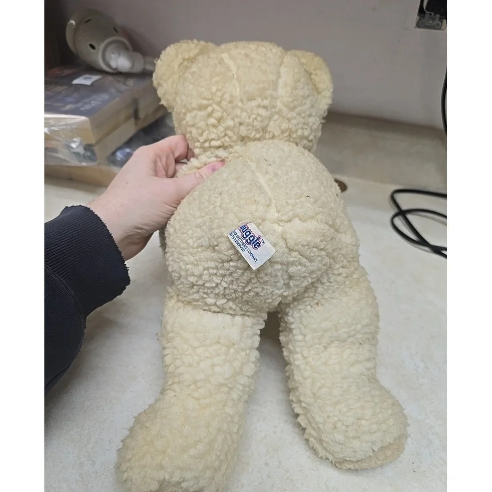 Vtg Russ Berrie Snuggle Teddy Bear Soft Cute Cuddle Plush Stuffed Animal Toy 17